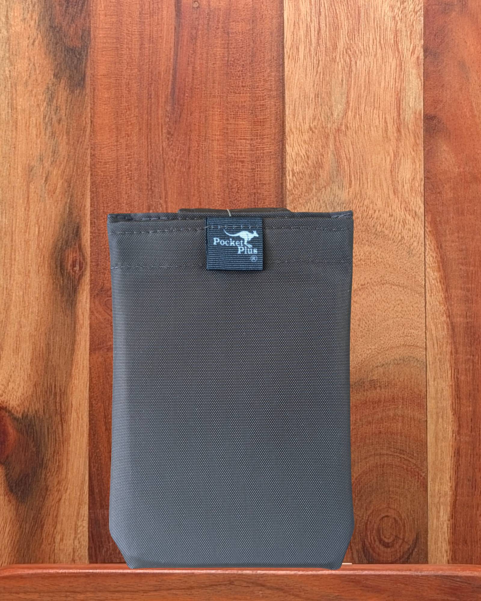 Medium | 4¼" W × 6" H