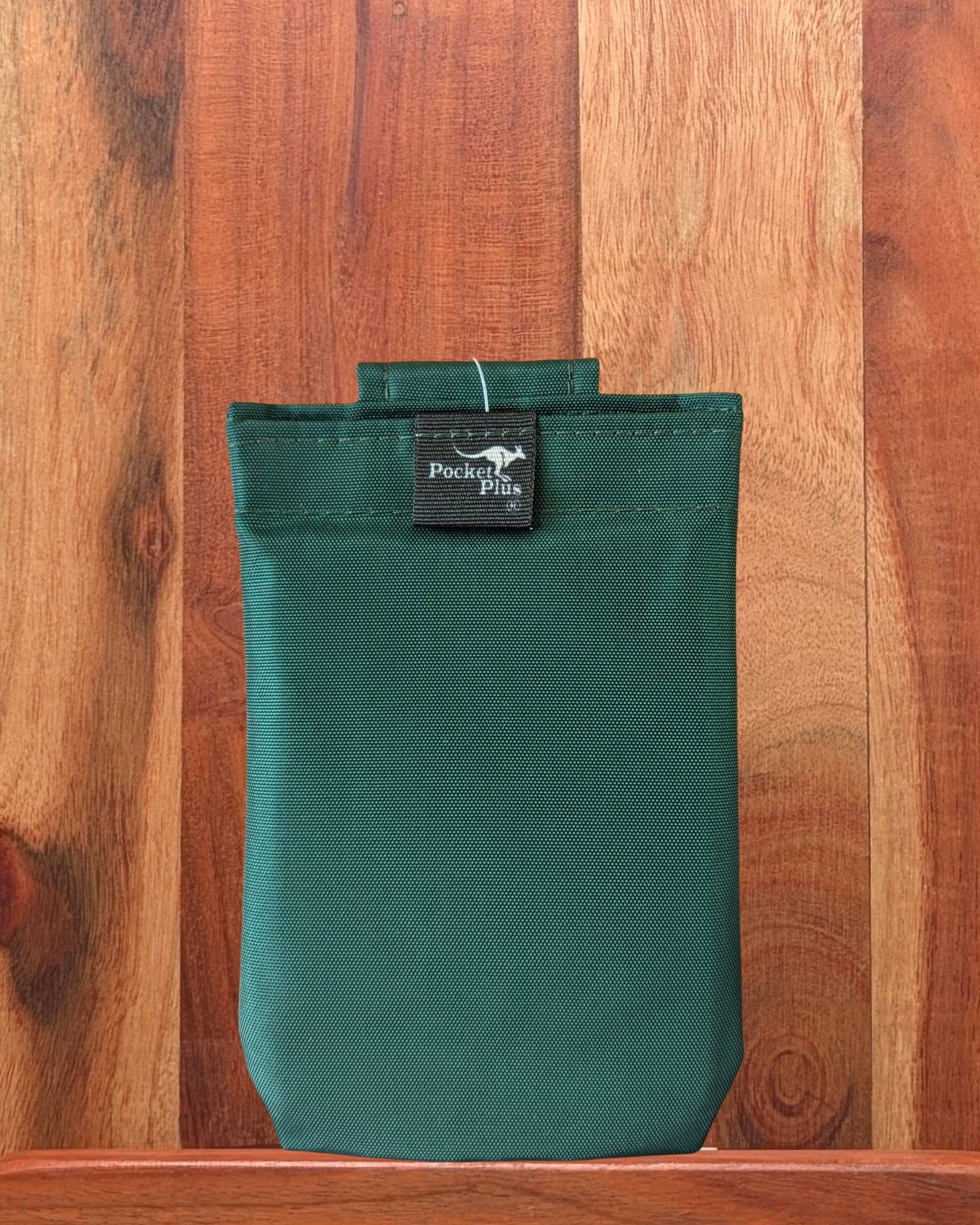 Medium | 4¼" W × 6" H