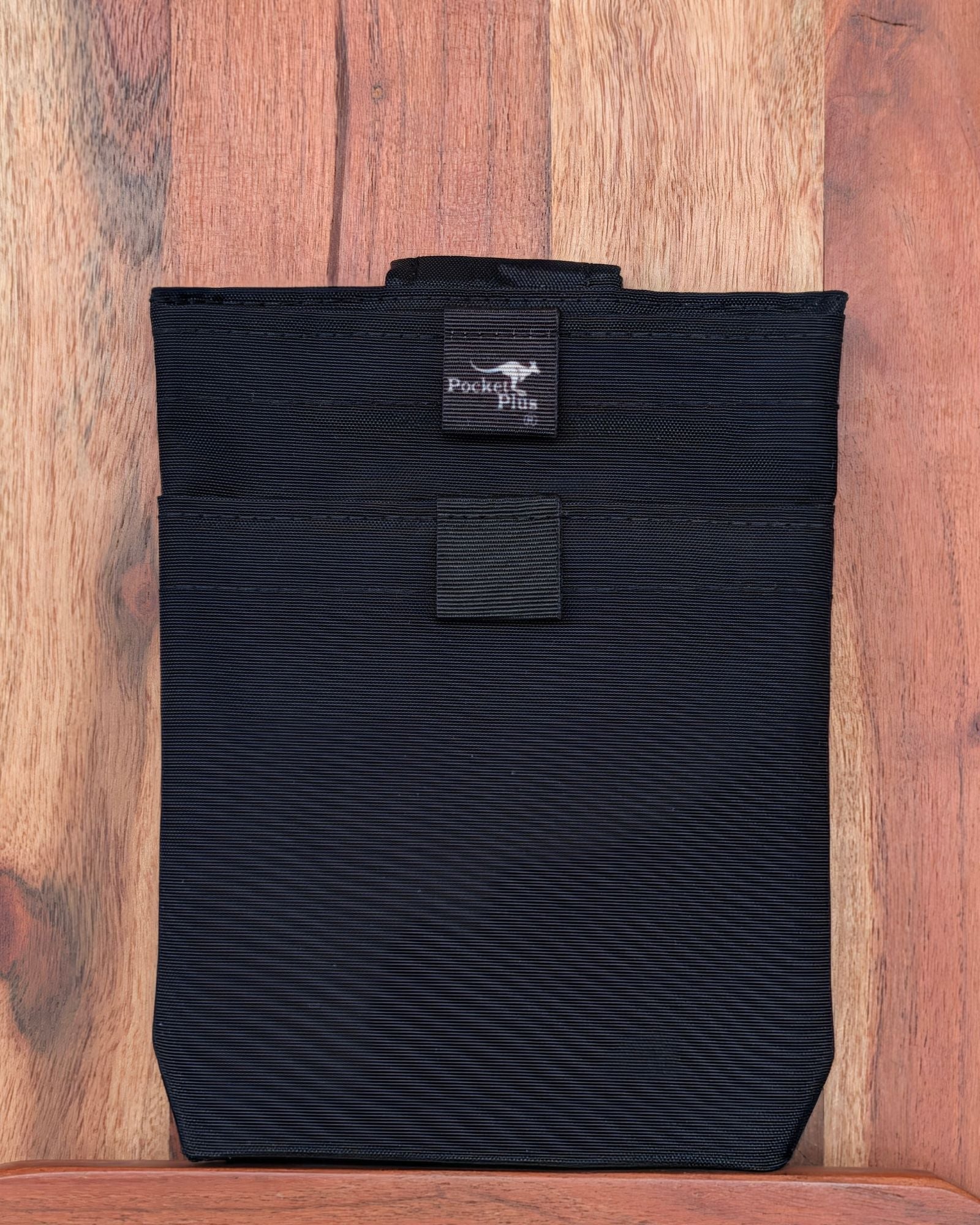 Large | 5½" W × 7¼" H