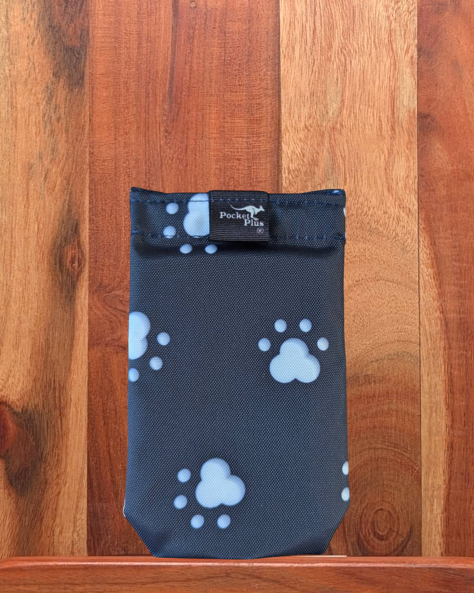 Small | 3⅝" W × 6" H