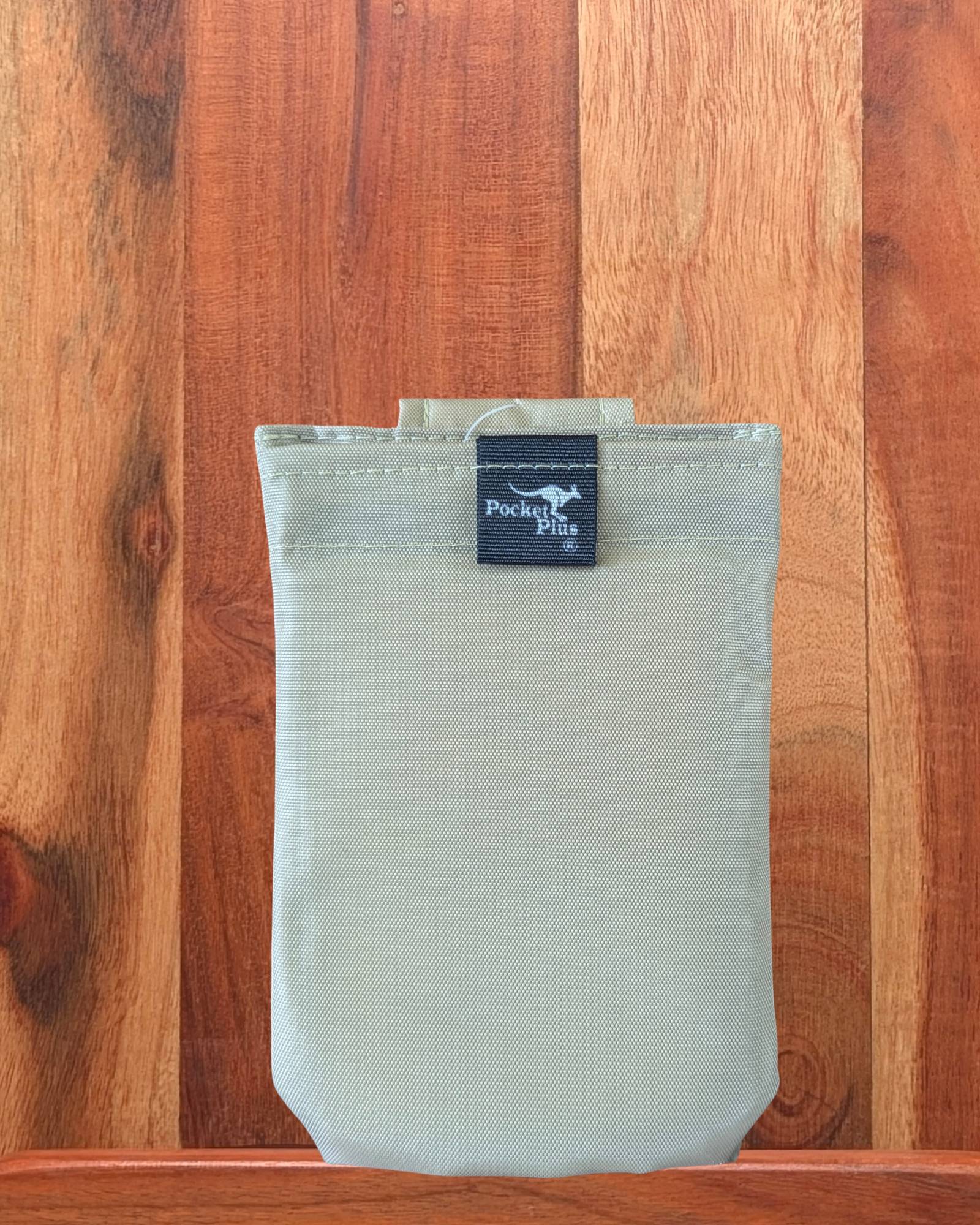 Medium | 4¼" W × 6" H