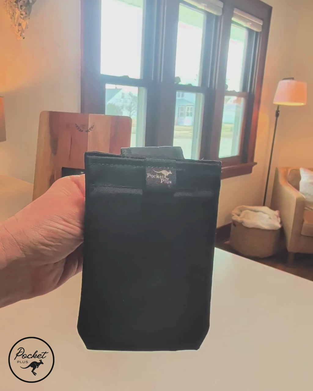 Medium | 4¼" W × 6" H